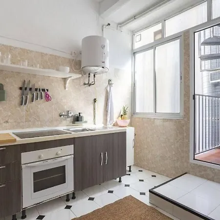 Large Private Terrace 2 Bedroom Málaga